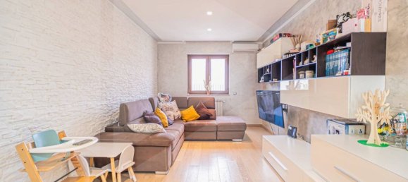 3 rooms Penthouse in Bari, Italy No. 17093 35