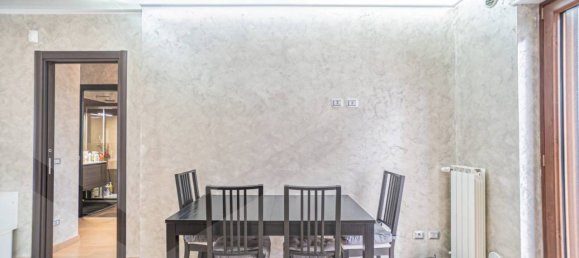 3 rooms Penthouse in Bari, Italy No. 17093 46