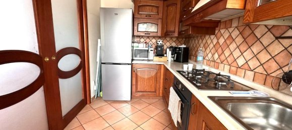 3-Zimmer Wohnung in Naples, Italy, Nr. 14585 11