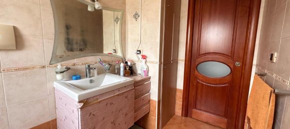 3-Zimmer Wohnung in Naples, Italy, Nr. 14585 18