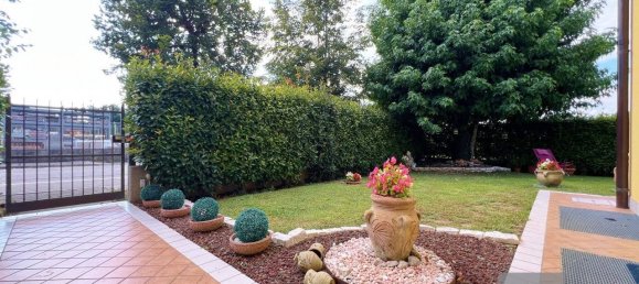 3 Schlafzimmer Haus in San Giorgio in Bosco, Italy, Nr. 270919 16