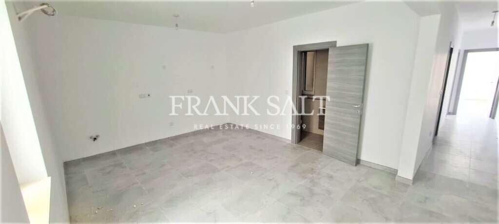 2 Schlafzimmer Wohnung in Swieqi, Malta, Nr. 4871