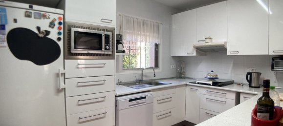 4 bedrooms Villa in Calpe, Spain No. 12089 8