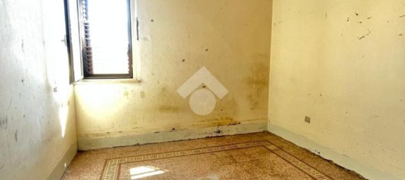 4 bedrooms Apartment in Palermo, Italy No. 322175 6