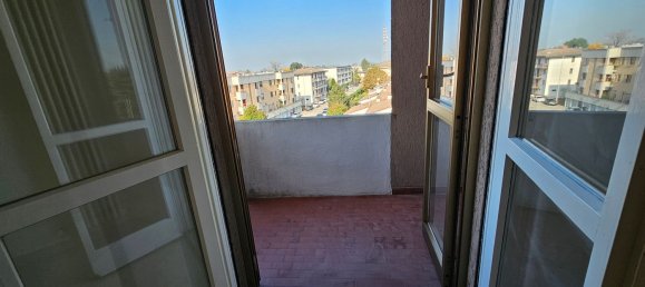 Apartamento de 3 habitaciónes en Crema, Italy No. 333750 6