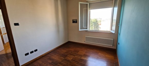 Apartamento de 3 habitaciónes en Crema, Italy No. 333750 13