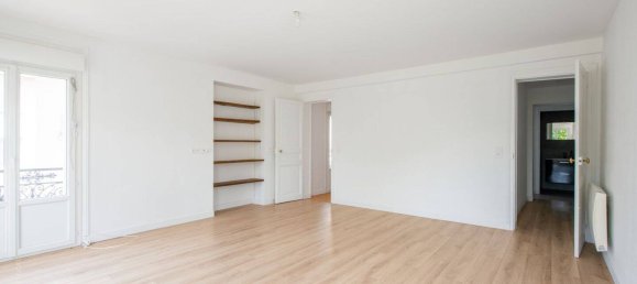 1 bedroom Apartment in Bagneux, France No. 319133 3