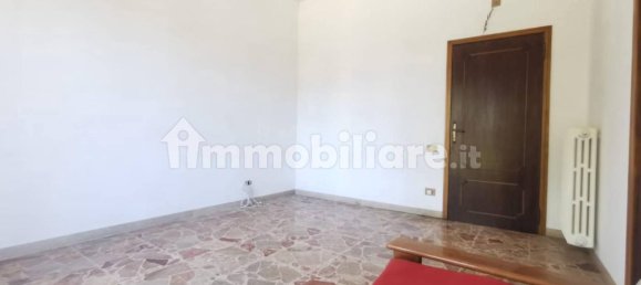 4 غرف نوم شقة في Arezzo, Italy رقم 308292 11