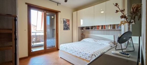 3 Schlafzimmer Wohnung in Fiumicino, Italy, Nr. 290012 10