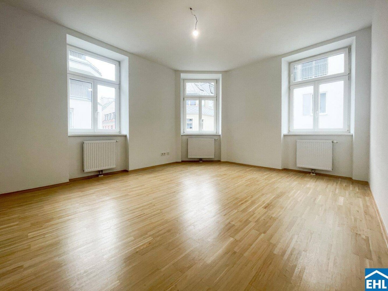 Apartamento de 3 habitaciónes en Hernals, Austria No. 185516