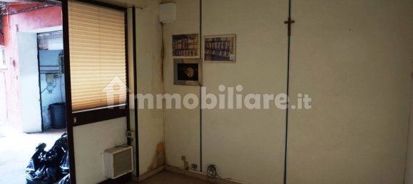 1 room Commercial property in Rome, Italy No. 54916 17