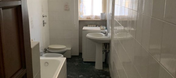 2 Schlafzimmer Wohnung in Milan, Italy, Nr. 357856 5
