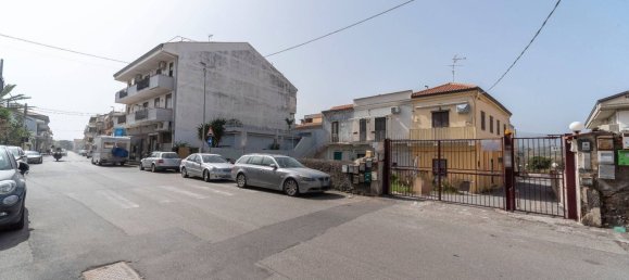 2 rooms Apartment in Mascali, Italy No. 52038 2