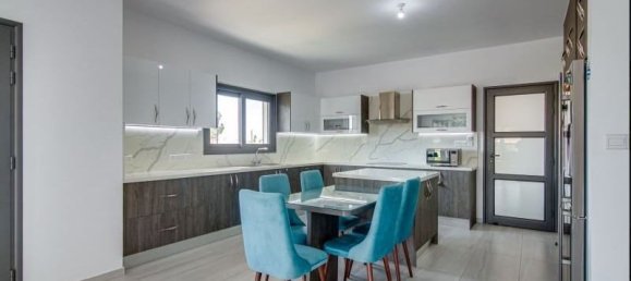 4 غرف نوم منزل في Konia, Cyprus رقم 9731 2