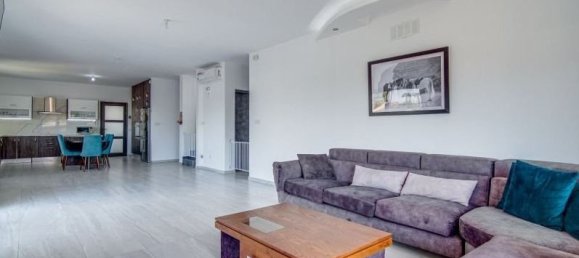4 chambres propriété commerciale à vendre à Konia, Paphos, Cyprus № 9731 9