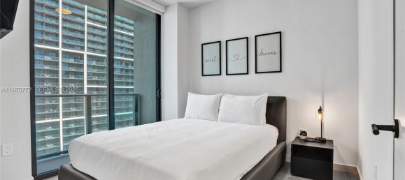 1 dormitorio propiedad comercial en venta en Miami, Miami-Dade, Florida, USA № 615192 22