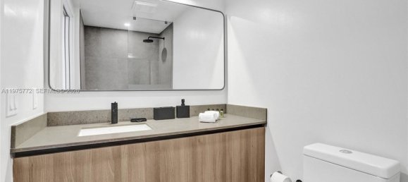 1 dormitorio propiedad comercial en venta en Miami, Miami-Dade, Florida, USA № 615192 24