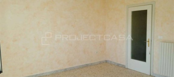 3 bedrooms Apartment in Scorrano, Italy No. 151478 3