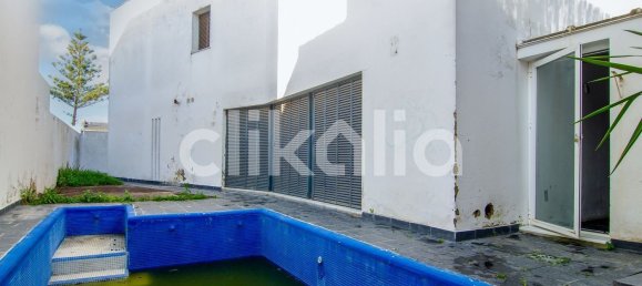4 bedrooms House in Sanlucar de Barrameda, Spain No. 155703 9