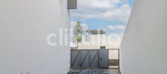 4 bedrooms House in Sanlucar de Barrameda, Spain No. 155703 21