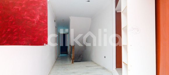 4 bedrooms House in Sanlucar de Barrameda, Spain No. 155703 4