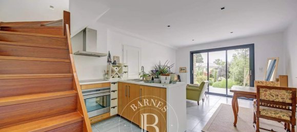 7 Schlafzimmer Haus in Crespieres, France, Nr. 185304 12