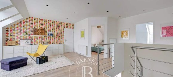 7 Schlafzimmer Haus in Crespieres, France, Nr. 185304 17