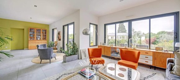 7 Schlafzimmer Haus in Crespieres, France, Nr. 185304 3