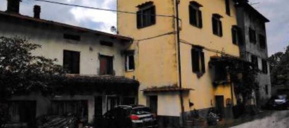 4 bedrooms Apartment in Umbertide, Italy No. 378100 8