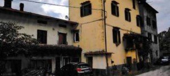 4 bedrooms Apartment in Umbertide, Italy No. 378100 16