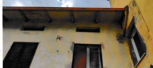 4 bedrooms Apartment in Umbertide, Italy No. 378100 6