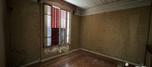 1 bedroom House in L'Hay-les-Roses, France No. 297144 9