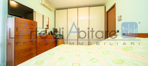 Квартира с 4 комнатами в Арджелато, Италия № 261617 30