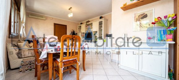 Квартира с 4 комнатами в Арджелато, Италия № 261617 12