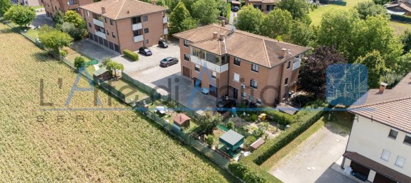 Квартира с 4 комнатами в Арджелато, Италия № 261617 4