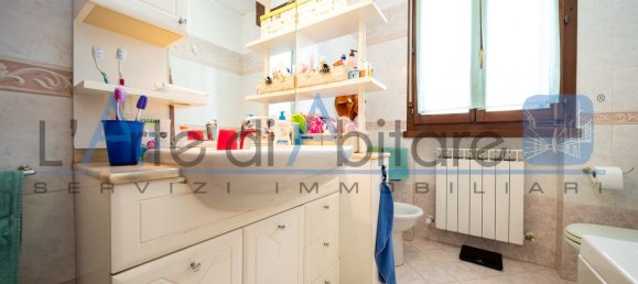 Квартира с 4 комнатами в Арджелато, Италия № 261617 31