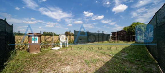 Квартира с 4 комнатами в Арджелато, Италия № 261617 41