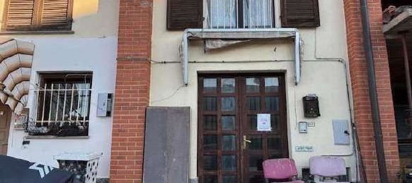 2 rooms Apartment in Venegono Superiore, Italy No. 315037 3