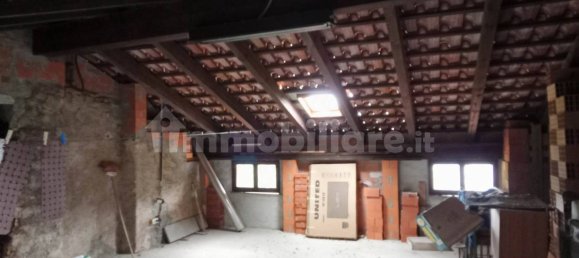 Casa de 2 dormitorios en Valdilana, Italy No. 272798 39