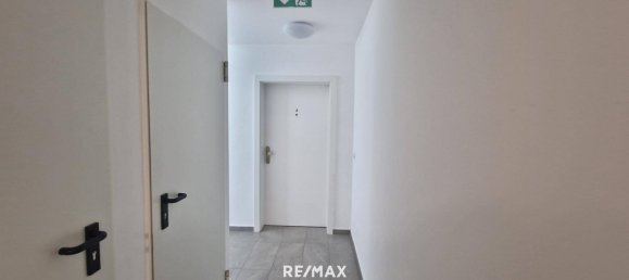 2 rooms Apartment in Vienna, Austria No. 220653 5