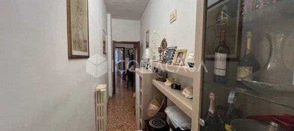 4-Zimmer Wohnung in Bari, Italy, Nr. 354672 20