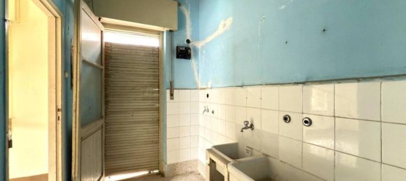 4-Zimmer Wohnung in Partinico, Italy, Nr. 38087 6