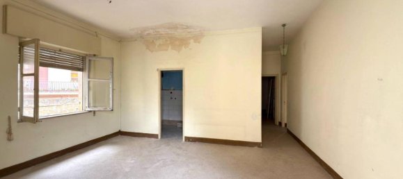 4-Zimmer Wohnung in Partinico, Italy, Nr. 38087 4