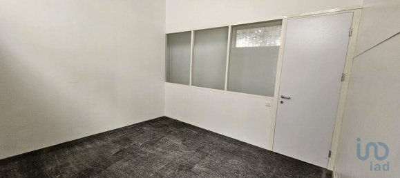 260m² Commercial property in Sintra, Portugal No. 97619 12