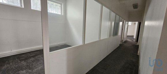 260m² Commercial property in Sintra, Portugal No. 97619 15