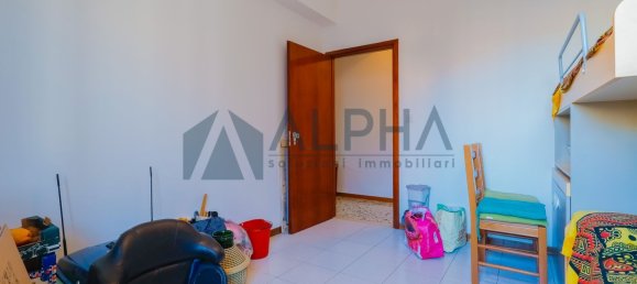 3 rooms Apartment in Forlì, Italy No. 13541 10