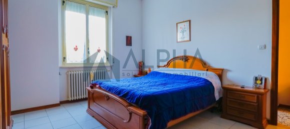 3 rooms Apartment in Forlì, Italy No. 13541 13