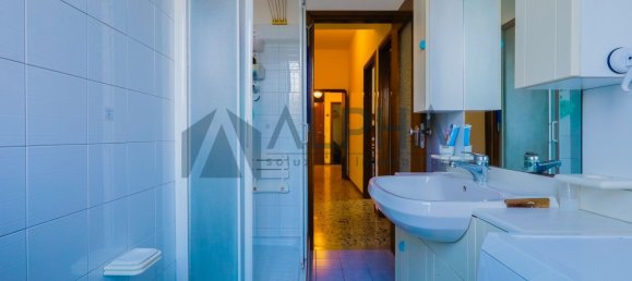 3 rooms Apartment in Forlì, Italy No. 13541 17