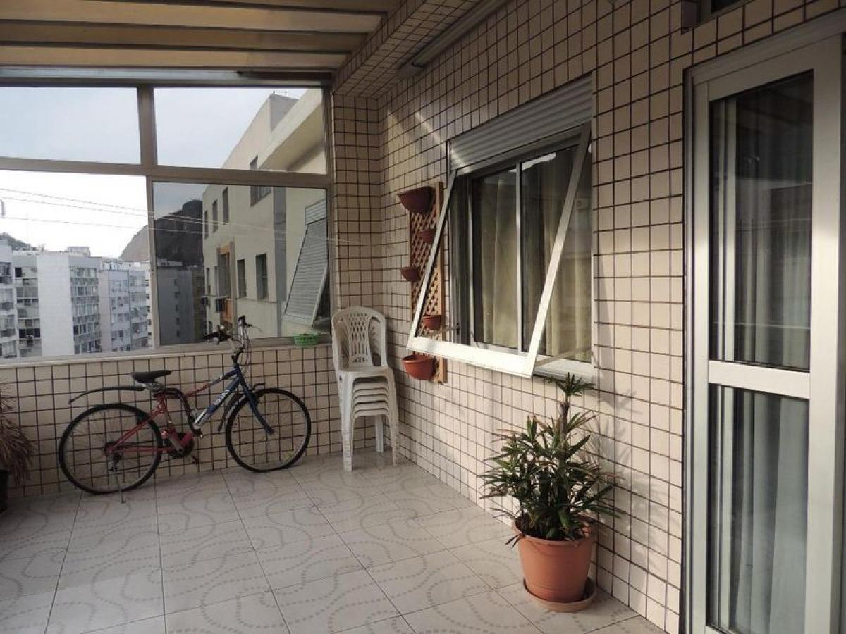 3 bedrooms House in Rio de Janeiro, Brazil No. 540999