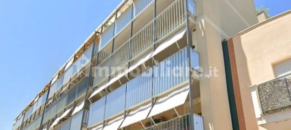 79m² Commercial property in Fiumicino, Italy No. 317278 2